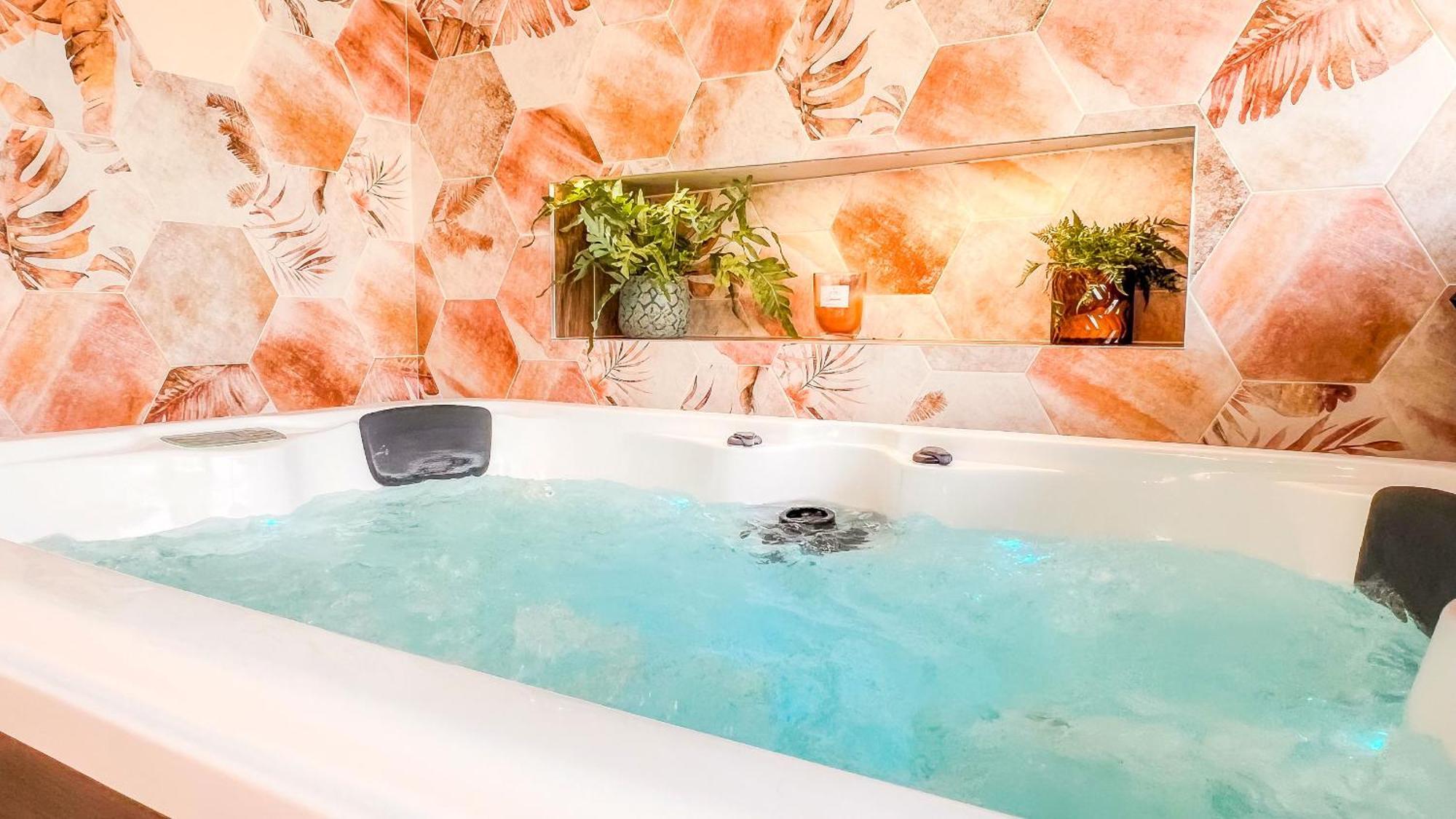 Atoumo Appartement Love Jacuzzi & Jardin Disneyland Paris Quincy-Voisins Exteriör bild