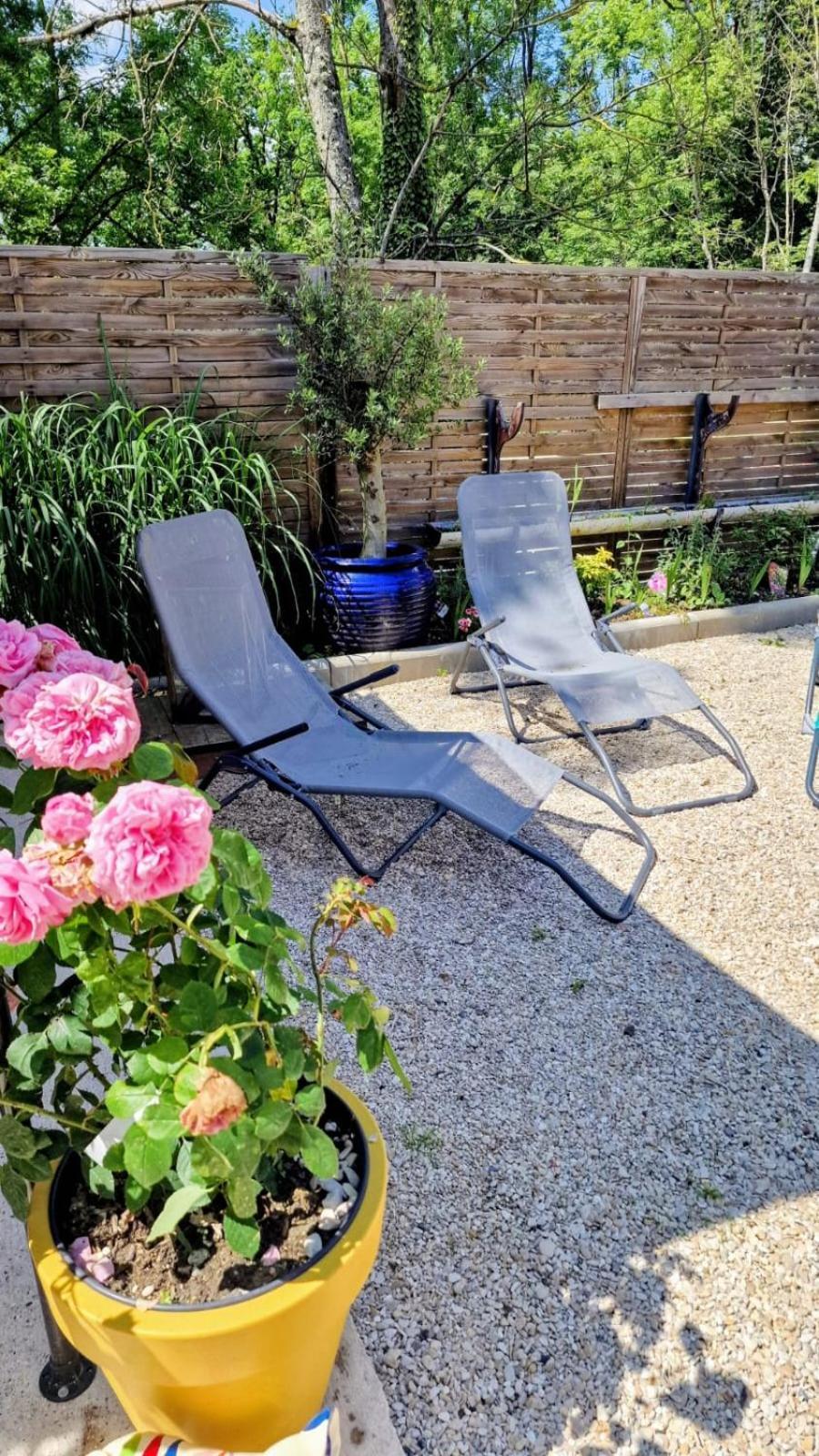 Atoumo Appartement Love Jacuzzi & Jardin Disneyland Paris Quincy-Voisins Exteriör bild
